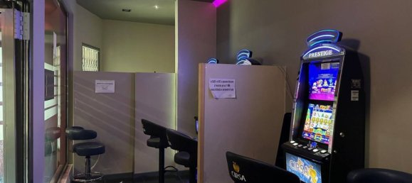 5-Zimmer Gewerbliche Immobilie in Montesilvano, Italy, Nr. 96093 15