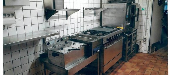 100m² Commercial property in Sedan, France No. 48607 2