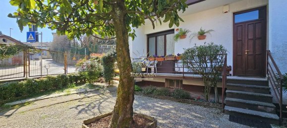 Casa de 2 habitaciónes en Besana in Brianza, Italy No. 147236 2