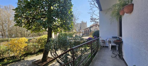 Casa de 2 habitaciónes en Besana in Brianza, Italy No. 147236 6