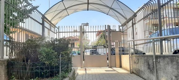 Apartamento de 2 habitaciónes en Gallarate, Italy No. 162037 8