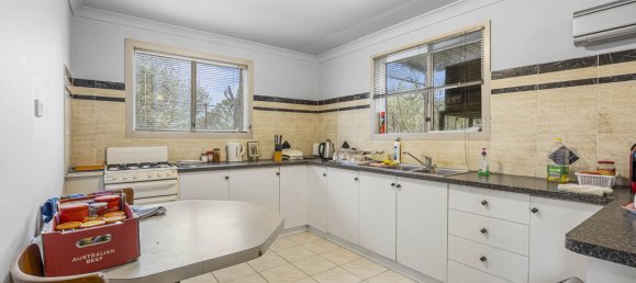 2 bedrooms House in Clunes, Australia No. 343 2