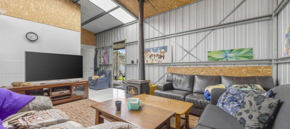 2 bedrooms House in Clunes, Australia No. 343 7