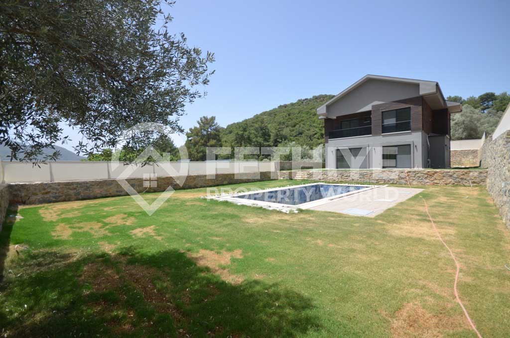 Villa 4+1 in Fethiye, Turkey No. 22779