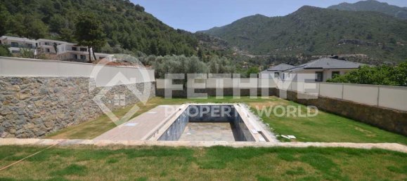 Villa 4+1 in Fethiye, Turkey No. 22779 3