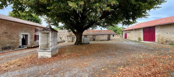 4 rooms House in Charente, France No. 338092 15