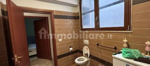 3 bedrooms House in Pomezia, Italy No. 12624 4