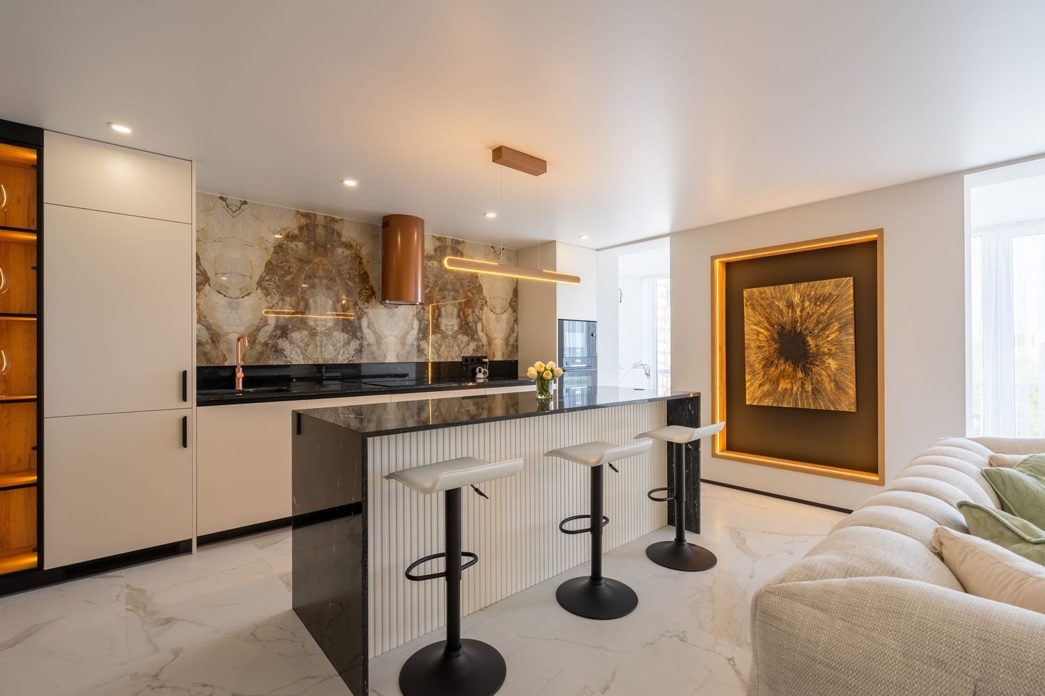 Apartamento de 3 dormitorios en Alicante, Spain No. 236524