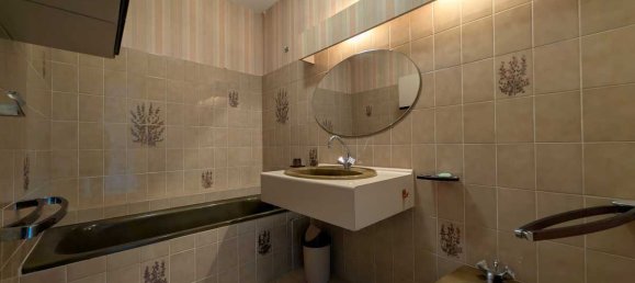 6 bedrooms House in Agde, France No. 193034 13