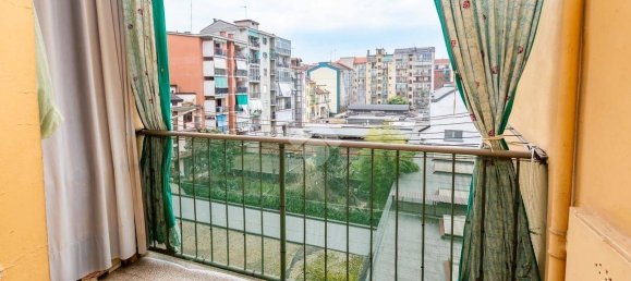 2 chambres Appartement à Turin, Italy No. 52624 18