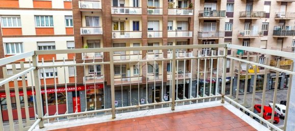 2 chambres Appartement à Turin, Italy No. 52624 9