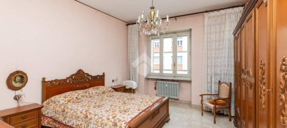 2 chambres Appartement à Turin, Italy No. 52624 3