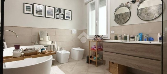 3 bedrooms Villa in Molinella, Italy No. 329789 34