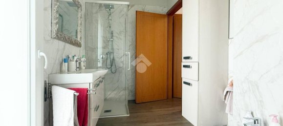 3 bedrooms Villa in Molinella, Italy No. 329789 19