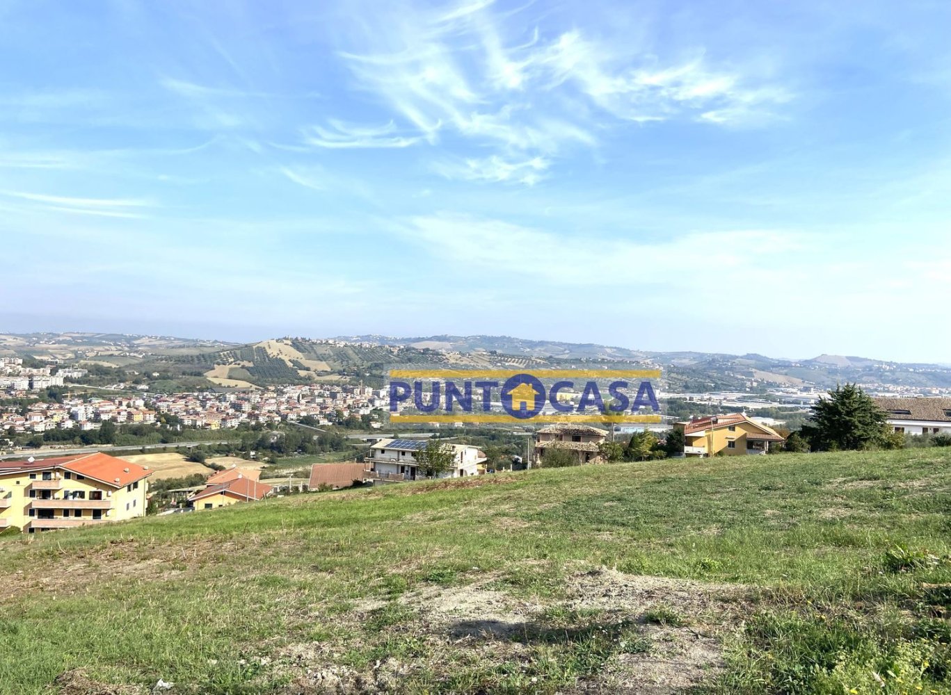 Земельный участок 1200м² в Канцано, Италия № 12591