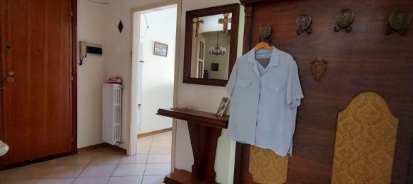 4 bedrooms Apartment in Pesaro, Italy No. 374085 2