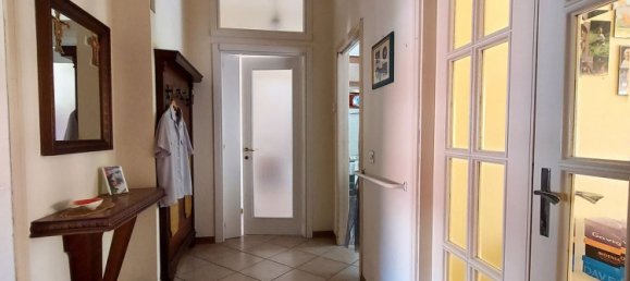 4 bedrooms Apartment in Pesaro, Italy No. 374085 6