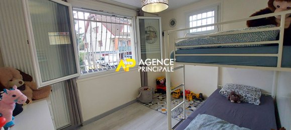 Casa de 5 dormitorios en Argenteuil, France No. 139206 6