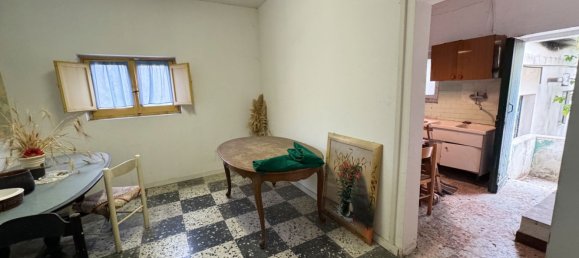 Casa de 6 divisões em Miglianico, Italy N.º 256933 3