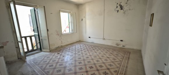 Casa de 6 divisões em Miglianico, Italy N.º 256933 7