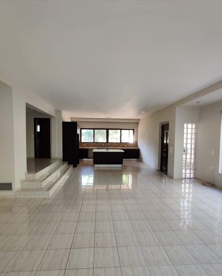 3 bedrooms Commercial property in Marathon, Greece No. 3929