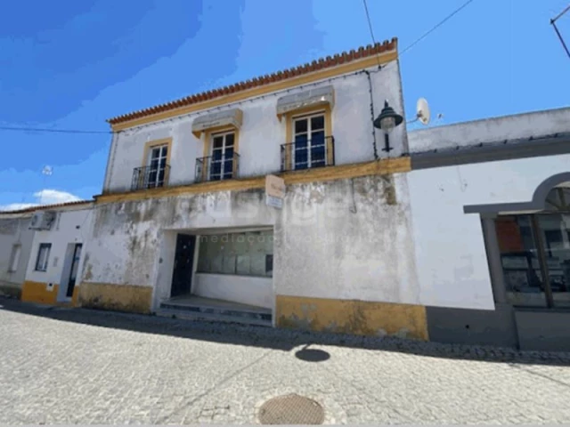 226m² Commercial property in Pias, Portugal No. 32023