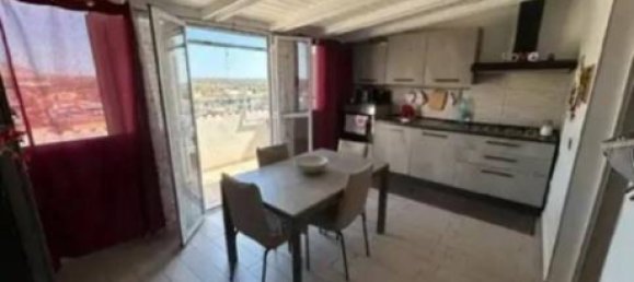 2 Schlafzimmer Wohnung in Floridia, Italy, Nr. 352764 2