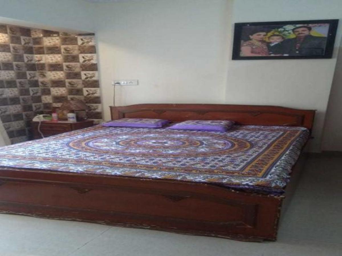 2 bedrooms House in Mumbai, India No. 29135