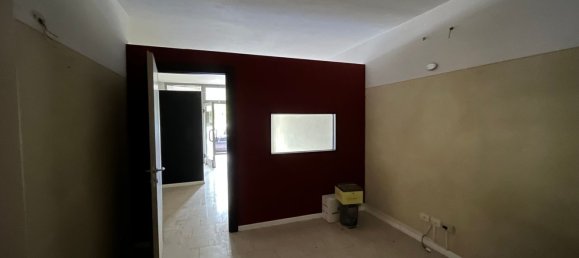 Oficina en Concesio, Italy 65 m² No. 14316 19
