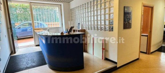 3 bedrooms Apartment in Rome, Italy No. 333645 5