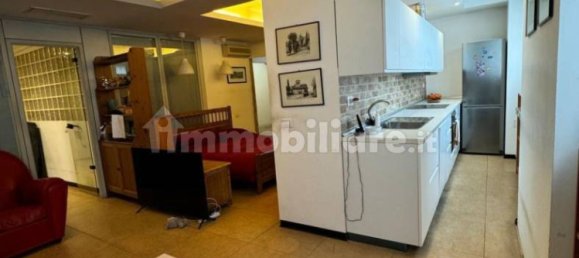 3 bedrooms Apartment in Rome, Italy No. 333645 23