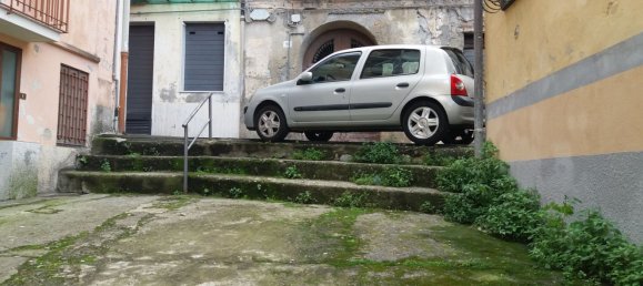 1 bedroom Apartment in Catanzaro, Italy No. 359186 3