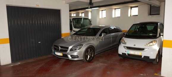 Квартира с 3 спальнями в Одивелаш, Португалия № 126230 45