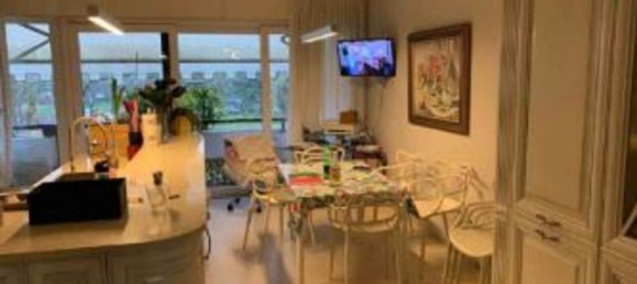 4-salle Appartement à Basiglio, Italy No. 139092 9