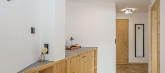 3غرفة شقة في Kitzbuhel, Austria رقم 45128 5