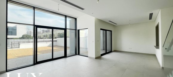 Adosado de 3 dormitorios en Al Furjan, UAE No. 101516 8