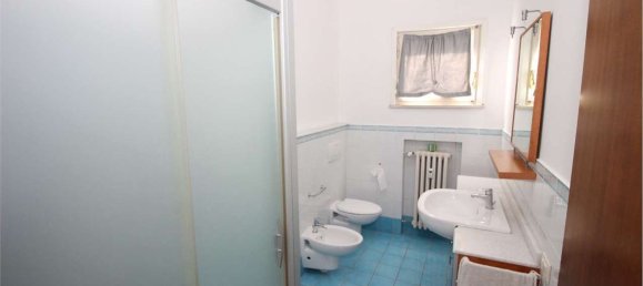 5 غرف نوم شقة في Sassuolo, Italy رقم 327216 12