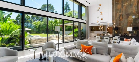 Villa de 5 dormitorios en Mougins, France No. 295449 7