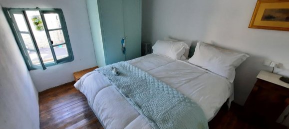 2 bedrooms House in Autignac, France No. 37993 6