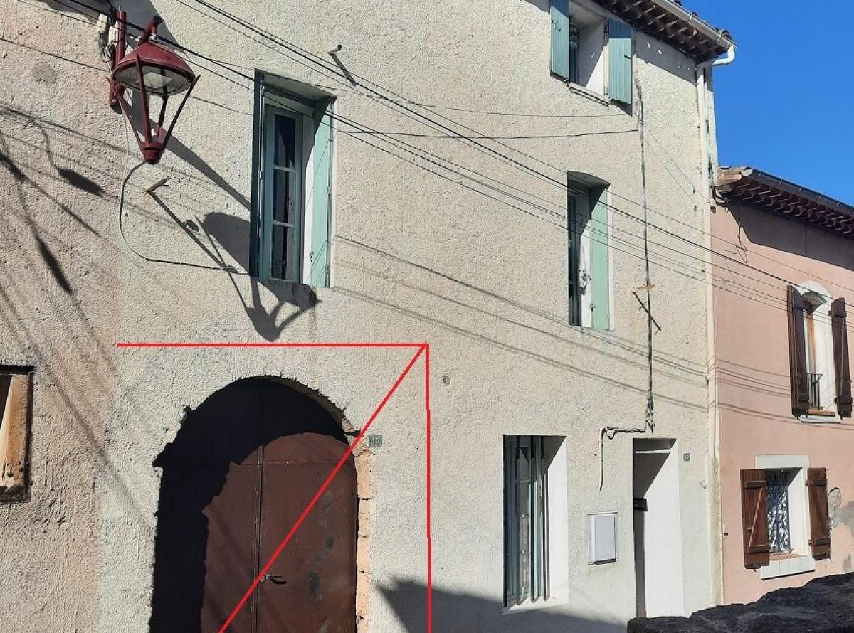 2 bedrooms House in Autignac, France No. 37993