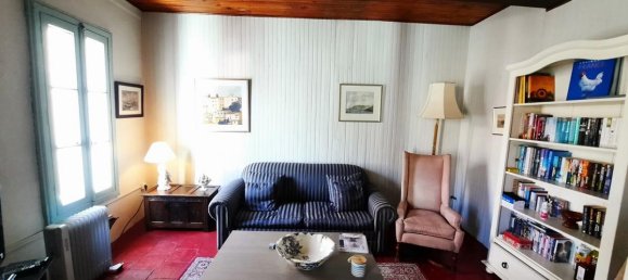 2 bedrooms House in Autignac, France No. 37993 4