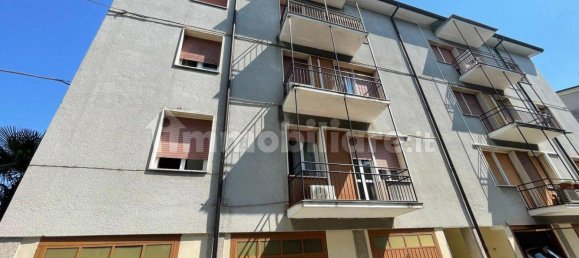 3 bedrooms Apartment in Palazzolo sull'Oglio, Italy No. 267424 3
