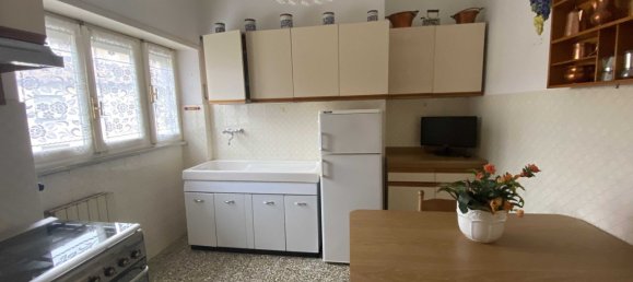 5-salle Appartement à Pontremoli, Italy No. 216000 16
