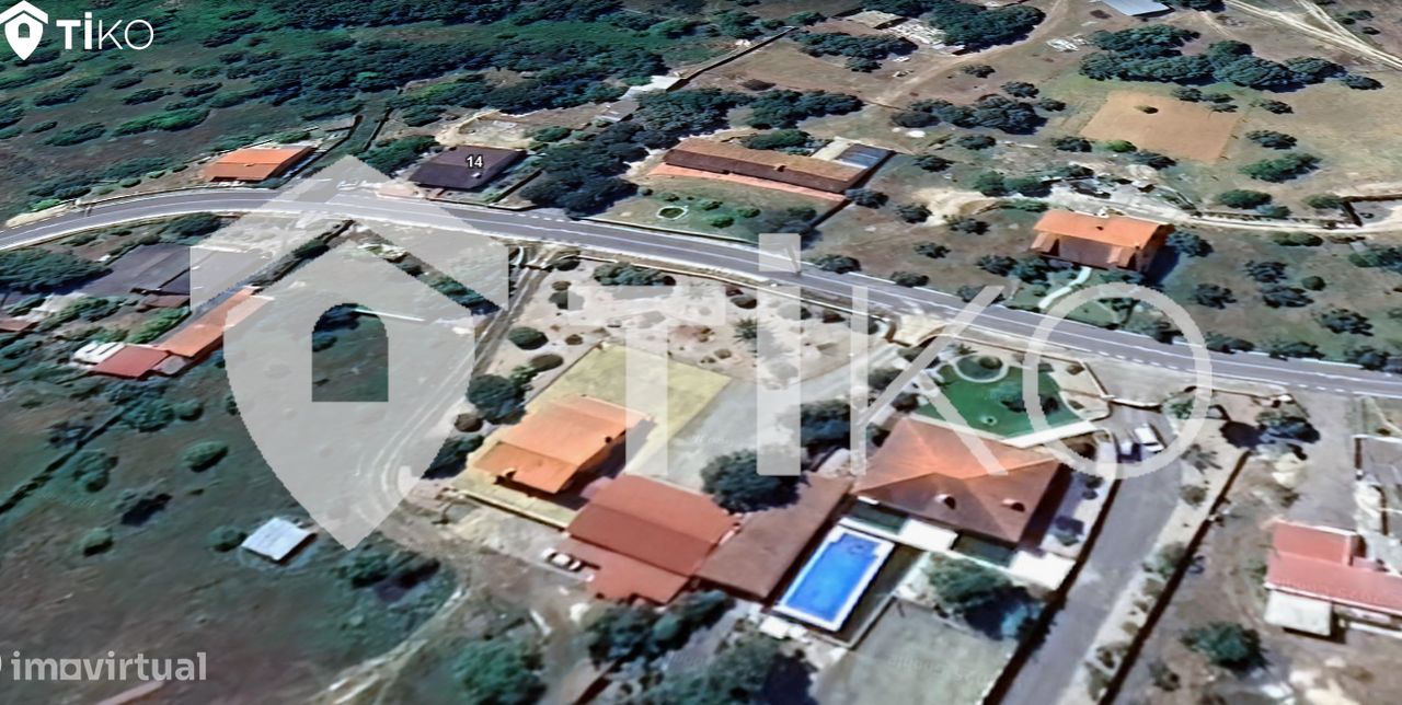 Terrain à Torres Novas, Portugal 593m² No. 346126