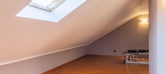 4-salle Villa à Bollate, Italy No. 16841 27