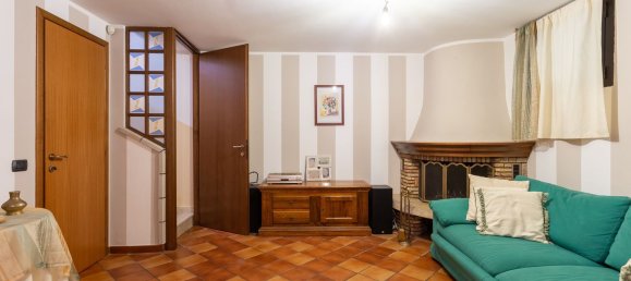 4-salle Villa à Bollate, Italy No. 16841 32