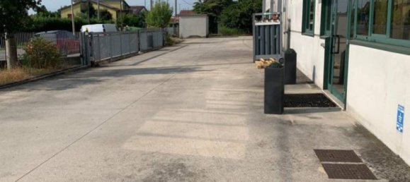 Склад 3270м² в Камподарсего, Италия № 320963 14