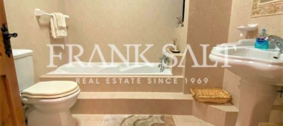 3 غرف نوم طابقين في Marsaxlokk, Malta رقم 6329 19