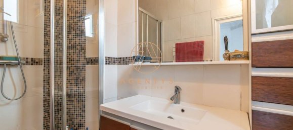 2 chambres Appartement à Nogent-sur-Marne, France No. 351339 10