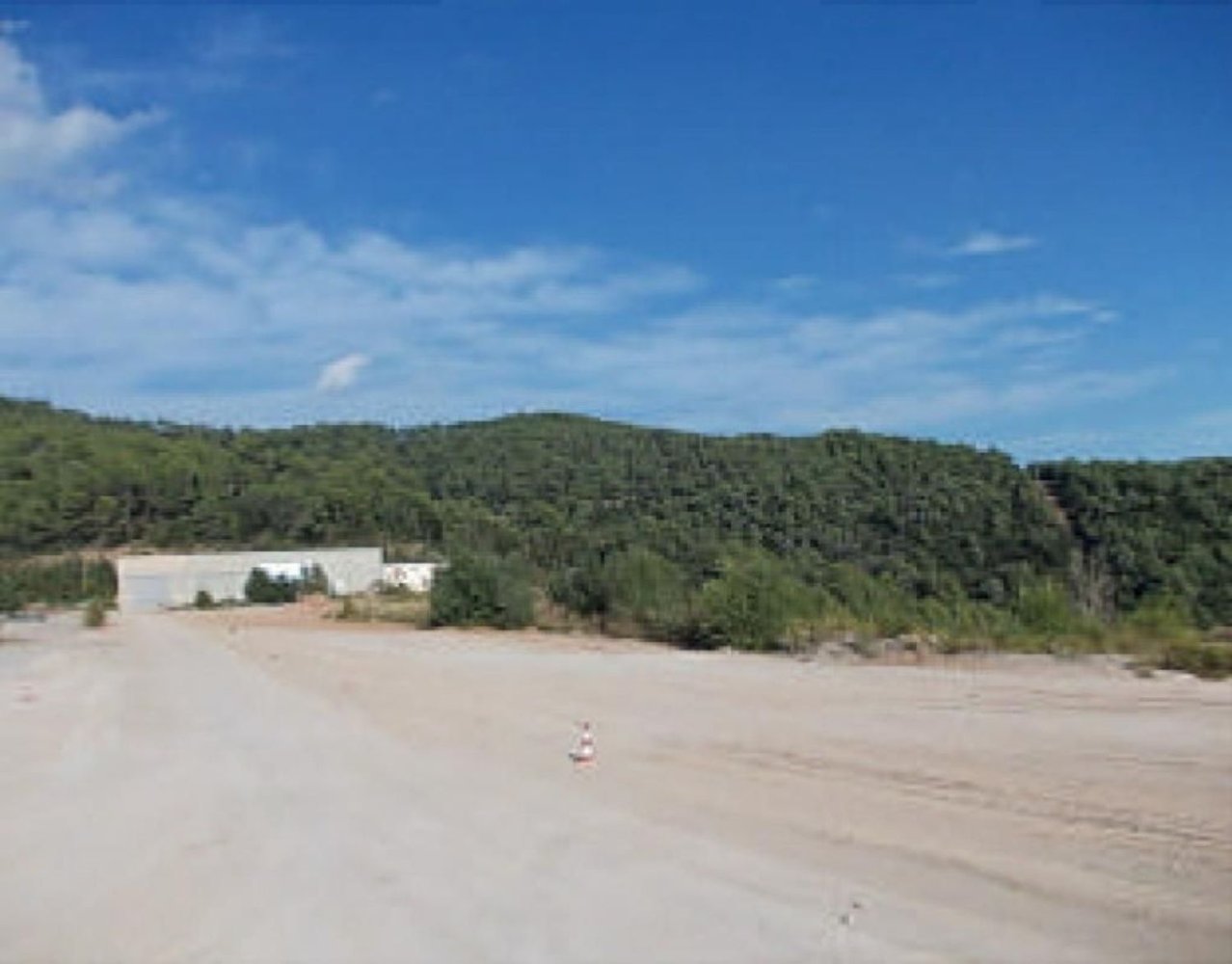 Grundstück in Castellar Del Valles, Spain 81686m², Nr. 200516